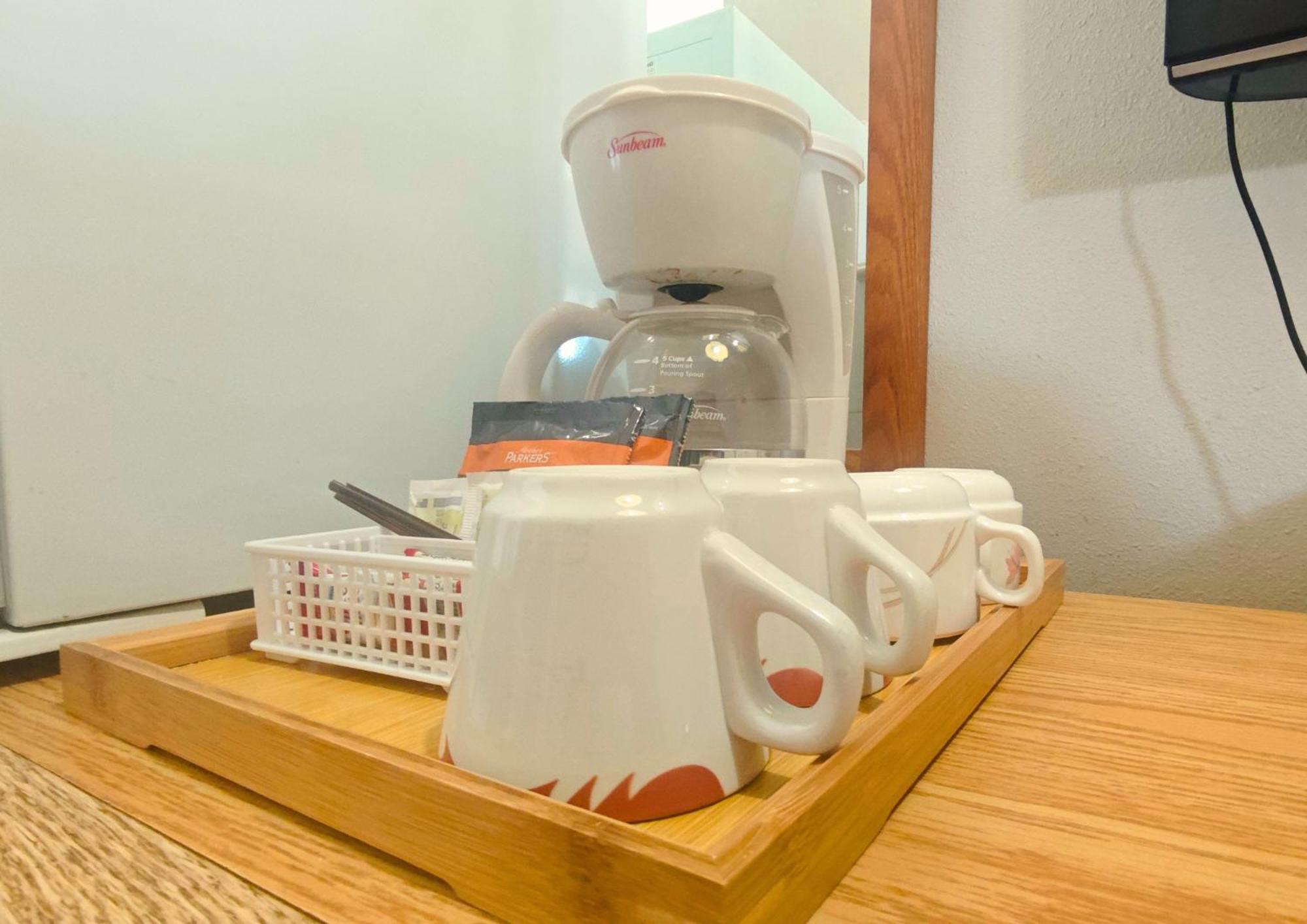 Cozy Corner Motel & Restaurant 海恩斯章克申 外观 照片